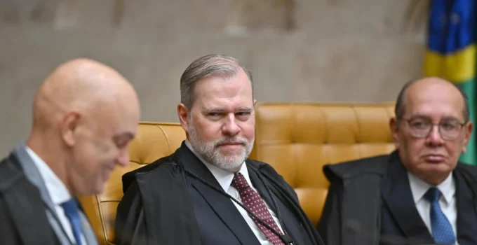 Autoritarismo do STF Gera Insegurança Jurídica e Afasta Investimentos, Prejudicando Economia Brasileira