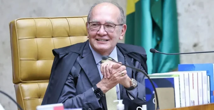 Gilmar Mendes exige acesso total ao celular de Daniel Vorcaro antes de julgar caso de Alexandre de Moraes