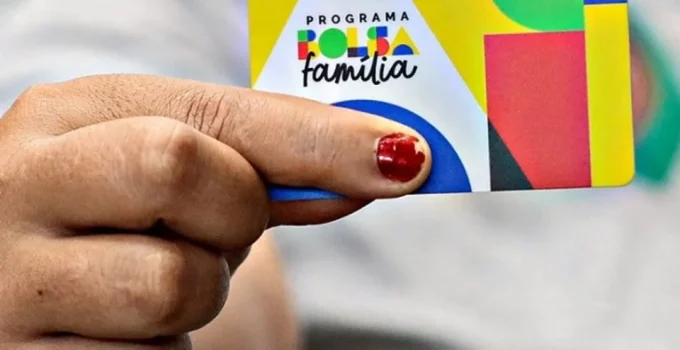 Voto: A Única Saída Contra a Escravidão Social no Brasil? Entenda a Crise e o Poder da Urna