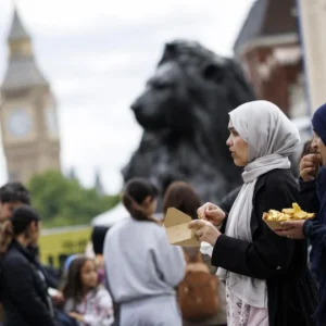 Escolas Islâmicas no Reino Unido: Da Comunidade ao Ensino Público, Um Avanço Notável em Londres e Além