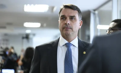 Lula Lidera Pesquisa, Mas Soma de Direita Ultrapassa 45% em Cenário Eleitoral de 2026