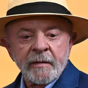 Lula Questiona Urnas Eletrônicas e Gera Alerta no TSE: Será Punição Similar a Bolsonaro?