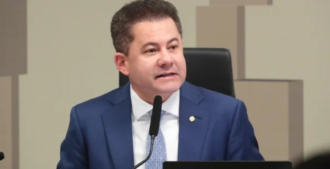 PF Investiga Cezinha de Madureira por Suspeita de Tráfico de Influência em Tribunais Superiores e Negociação de Decisões Judiciais