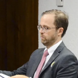 Gonet escolhe subprocurador colega de Moraes na USP para força-tarefa da PGR em caso que investiga relação com ex-banqueiro