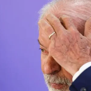 Correios no Vermelho: Governo Lula busca empréstimo milionário, mas conta pode sobrar para o próximo presidente