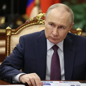 Rússia é Acusada de Planejar Assassinatos e Ataques Terroristas nos EUA e Europa por Rede Ligada à Inteligência Russa