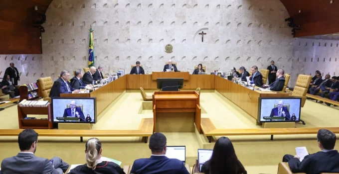 Crise no STF: Nova Pressão nos EUA com Pedido de Sanções Contra Ministros, Eduardo Bolsonaro em Washington
