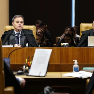 Transparência Internacional ALERTA: Julgamento de Moraes expõe "degradação" e "impunidade" no STF, afundando credibilidade do Judiciário