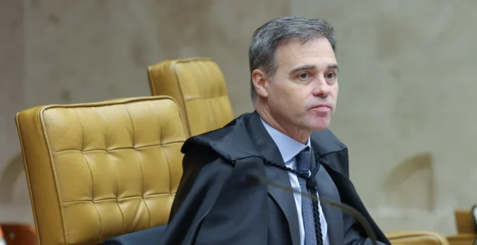 Lava Jato: Investigação contra Eduardo Cunha por propina em Furnas chega ao STF com Mendonça