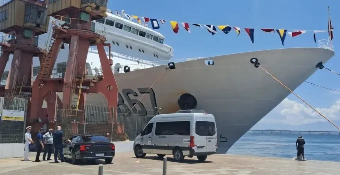 Médicos do CREMERJ Impedidos de Vistoriar Navio Hospital Chinês no Rio; Tensão e Militares em Solo Brasileiro Marcama Tentativa de Fiscalização