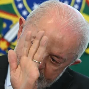 Lula Afirma: Cinco Ministros do STF Têm Ligações com Caso Banco Master, Crítica a Moraes e Toffoli Detalhada