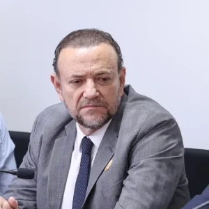 Edinho Silva minimiza impacto de vista de Dino no STF na campanha de Lula, mas admite desgaste anterior