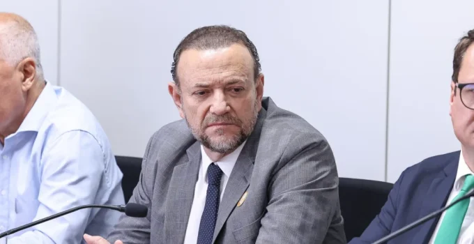 Edinho Silva minimiza impacto de vista de Dino no STF na campanha de Lula, mas admite desgaste anterior