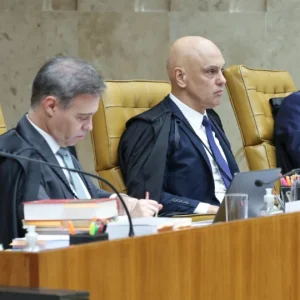 Mensagens de Moraes a Vorcaro: Por Que a PF Não Consegue Recuperar o Que o Ministro Escreveu?