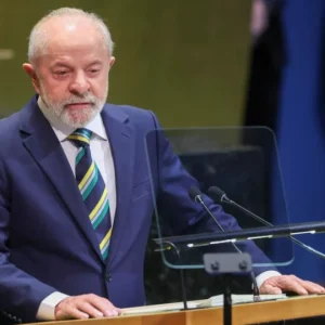 Lula em Nova York: Encontros com Prefeito Socialista e Senador Bernie Sanders antes da ONU