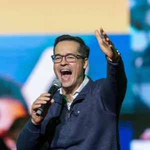 TSE mantém suspensão da campanha de Deltan Dallagnol, Mendonça e Nunes Marques divergem