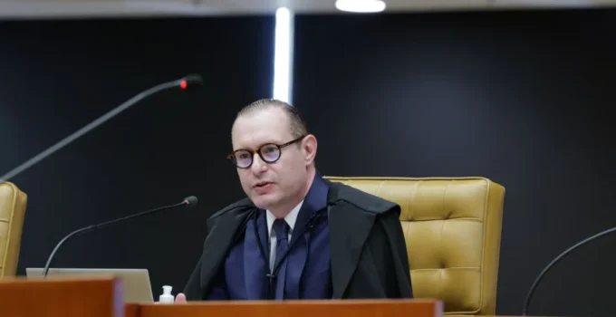 Zanin Relator de Pedido para CPI do Banco Master: STF Decide Futuro de Investigação que Envolve Toffoli e Moraes