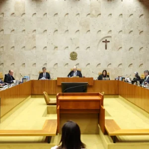 Pesquisa Revela: Toffoli e Nunes Marques Lideram Rejeição no STF em Meio à Crise do Caso Master