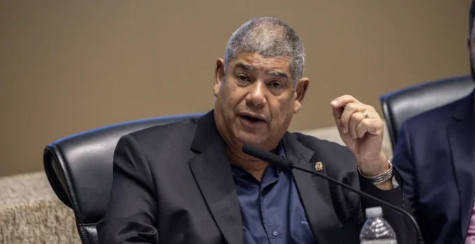 STJ mantém prisão de ex-vereador de SP investigado por suposta ligação com PCC em empresas de ônibus