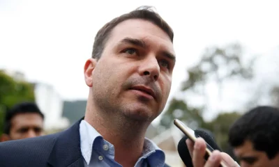 Flávio Bolsonaro Inicia Pré-Campanha com Viagem Internacional Estratégica a Israel e Países Árabes