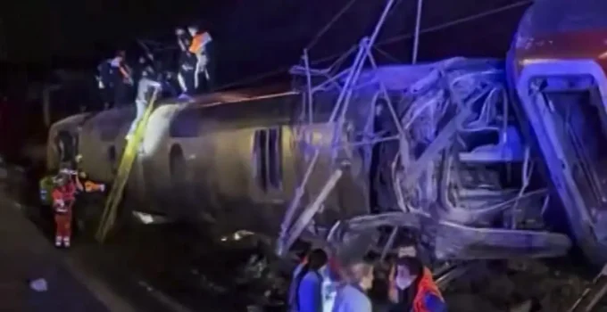 Tragédia na Espanha: Trem de alta velocidade descarrila e colide com outro, deixando 39 mortos e 100 feridos em Córdoba