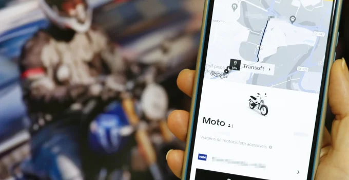 Alexandre de Moraes suspende regras para motos por app em SP: Prefeitura acusa STF de desrespeito à autonomia municipal