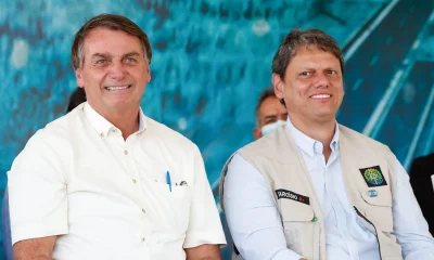 Flávio Bolsonaro: Visita a Bolsonaro com Tarcísio definirá papel crucial nas eleições de 2026 para derrotar o PT