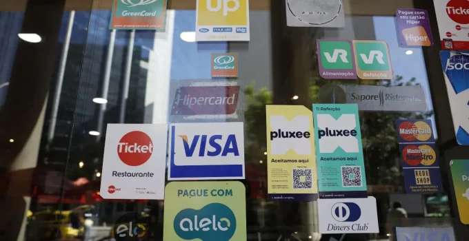 Ticket S.A. Consegue Liminar e Suspende Mudanças de Lula nos Vales Alimentação e Refeição