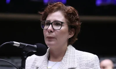 Carla Zambelli: Defesa alega suspeição de juízes italianos e pede troca de colegiado em julgamento de extradição