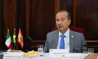 Jorginho Mello Sanciona Fim das Cotas Raciais em Universidades de SC: Meritocracia ou Retrocesso Social?