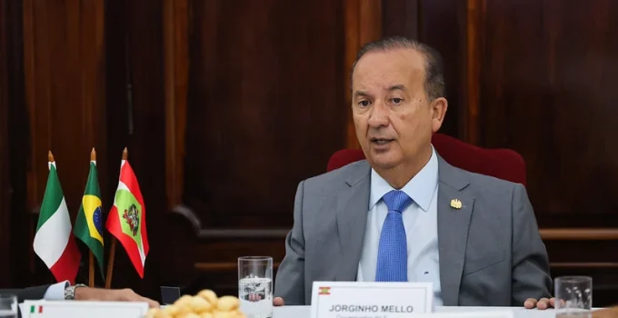 Jorginho Mello Sanciona Fim das Cotas Raciais em Universidades de SC: Meritocracia ou Retrocesso Social?