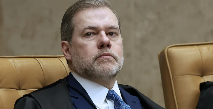 Federação de Advogados Pede Transparência Total em Investigação do Banco Master no STF: Sigilo Elevado Gera Desconfiança