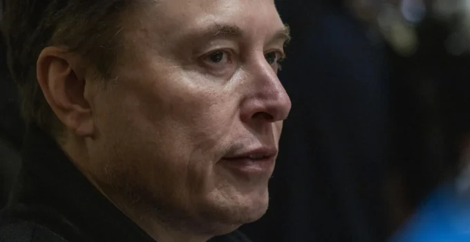 Europa Investiga X de Musk: IA Grok Cria Imagens Sexuais e Governo Francês Processa Rede Social