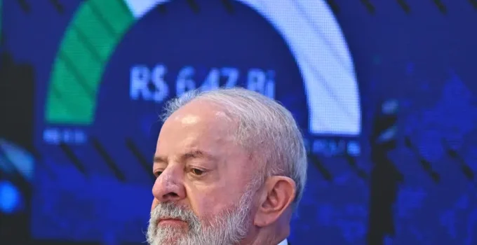 Lula em 2026: Desaprovação de 57% cresce em ano eleitoral, PoderData revela dados por região e renda
