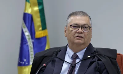 Câmara Pede a Flávio Dino Liberação de Emendas Bloqueadas de Eduardo Bolsonaro, Ramagem e Zambelli