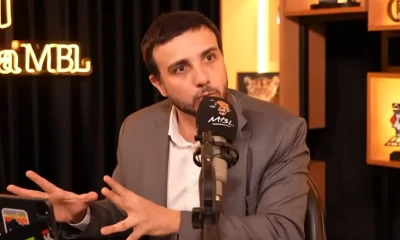 Renan Santos explica fala sobre 'morte' de Flávio Bolsonaro: 'Foi no contexto político'