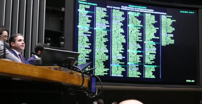 Gás do Povo: Câmara Aprova MP com 415 Votos a Favor, Entenda o Programa e Como Seu Deputado Votou