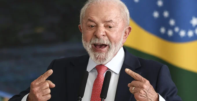 Lula Ignora Congresso em Reta Final de Mandato e Foca em Discurso Eleitoral, Enquanto Escândalo Master Assusta Políticos