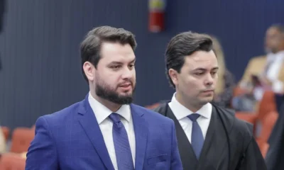 Defesa de Filipe Martins recorre contra prisão com ata notarial e alega risco de prints manipulados