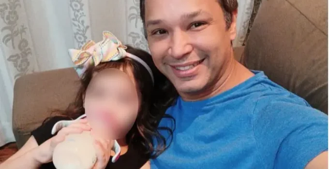 Ex-Influenciador de Esquerda Muda para Direita Após Ser Afastado da Filha; Culpa Alienação Parental e Lei Controversa