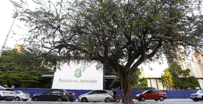 Reviravolta Política: Ciro Gomes Vira o Jogo e Ameaça Governo do PT no Ceará em 2026