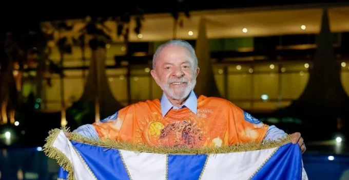 TCU Decide: R$ 1 Milhão Mantido para Escola de Samba com Enredo de Lula, Ministro Cita Igualdade de Repasses