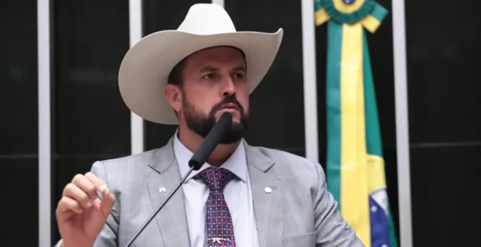Deputados de Oposição Denunciam Serem Usados como "Boi de Piranha" no Conselho de Ética da Câmara