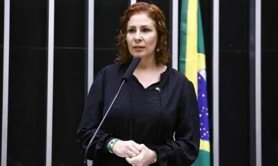 Justiça Italiana Desmente Carla Zambelli: Juízes Não Serão Trocados em Caso de Extradição, Defesa Recorre