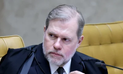 Relatório da PF liga Dias Toffoli a banqueiro em caso no STF: Mensagens e negócios sob escrutínio