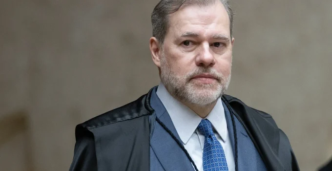 Delegados da PF pedem à Câmara poder para questionar juízes e acusam STF de favorecer impunidade