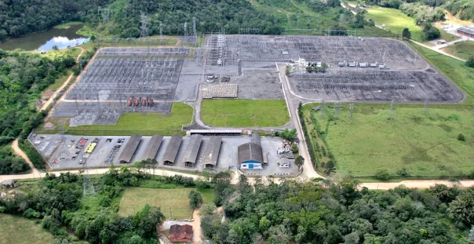 Axia Energia Investe R$ 60 Milhões na Digitalização de Subestações em SC: Conheça a Revolução Energética no Sul do Brasil