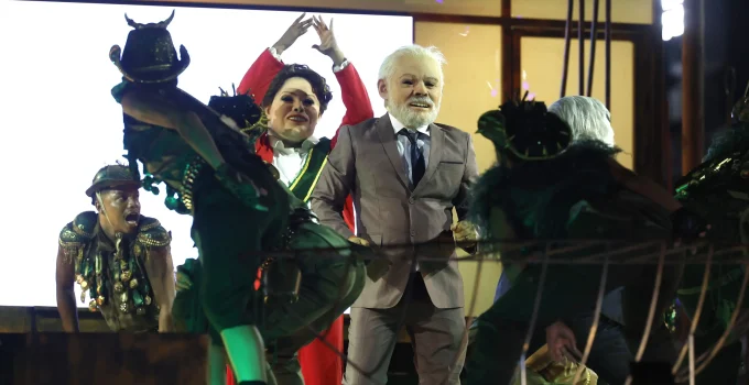 Carnaval Eleitoral: Desfile da Acadêmicos de Niterói no Sambódromo Gera Polêmica e Promete Ações na Justiça Eleitoral