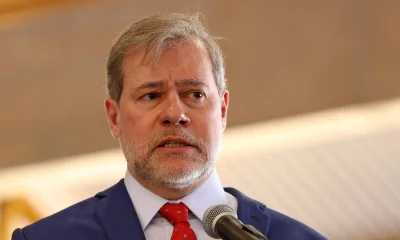 Carona em Jatinho: Advogados Questionam Ética de Toffoli em Viagem para Final da Libertadores