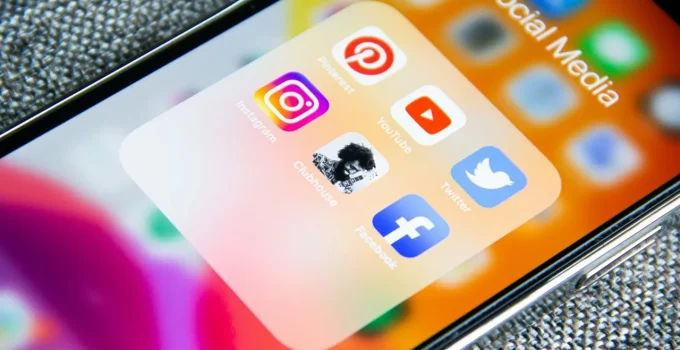 Lei dos Influenciadores: Regulamentação ou Reserva de Mercado para Criadores Digitais?